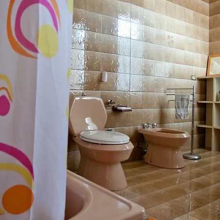 Domu Arega Bed & Breakfast Siliqua